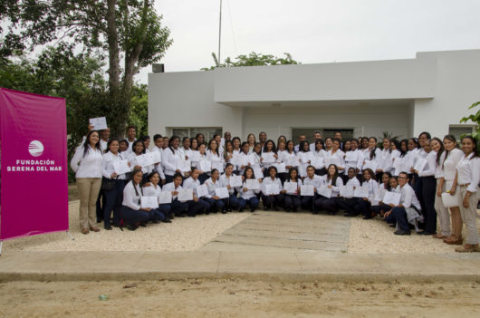 Entrega de certificados de cursos complementarios a aprendices SENA de Tierra Baja